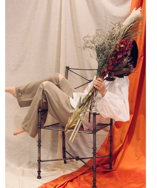 Toironier（トワロニエ）の「Toironier(トワロニエ )  リラックスパンツ RELAX TWILL PANTS（その他パンツ・レディース・ベージュ/オリーブ・1/2）」の6枚目の写真