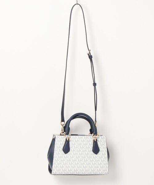 MICHAEL KORS（マイケルコース）の「MARILYN クロスボディ スモール - MKシグネチャー（ショルダーバッグ・レディース・ブルー系その他・FREE）」の2枚目の写真