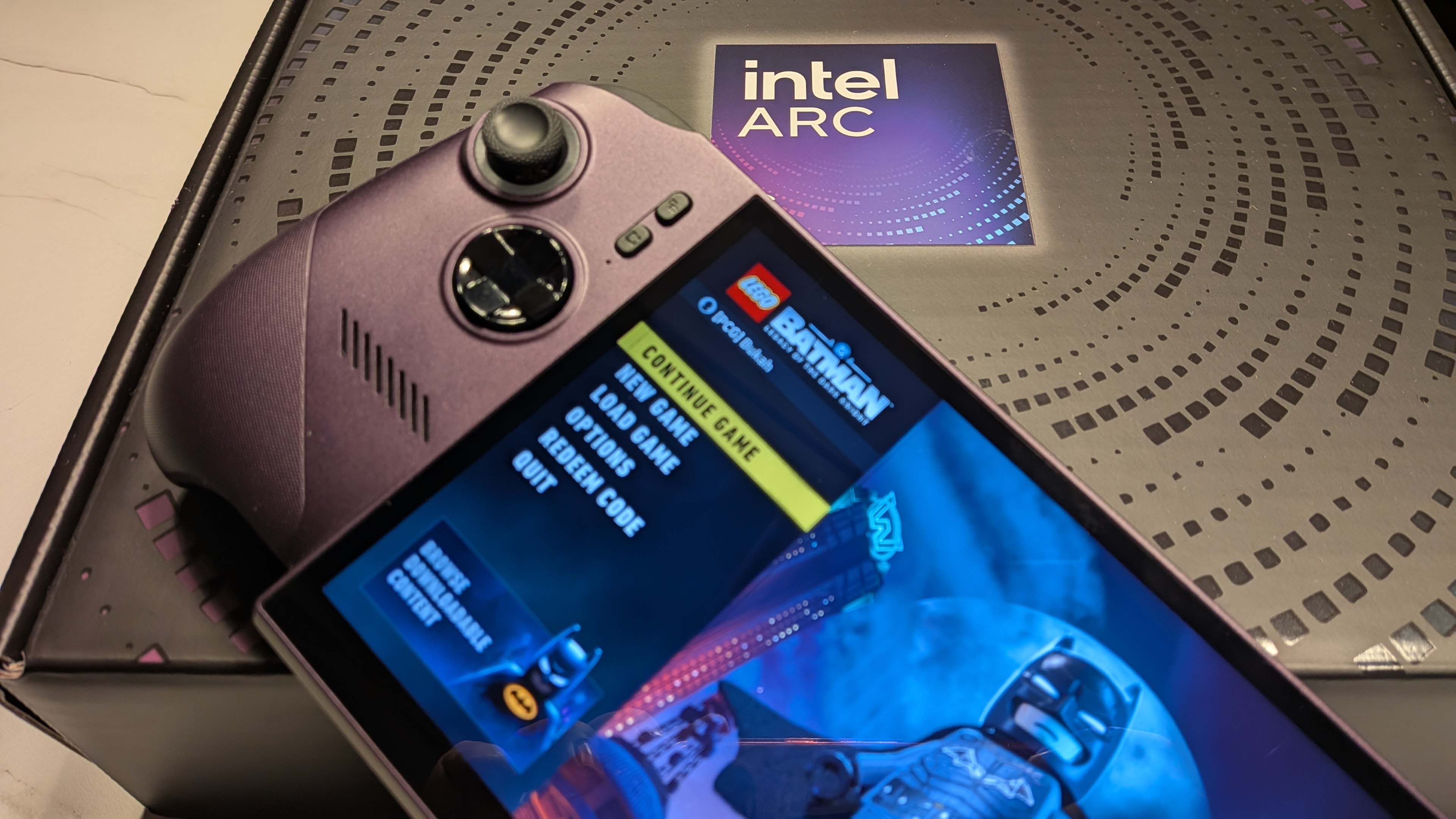 MSI Claw 8 EX AI+