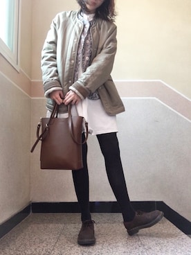 「sunnysundayのアイテム（カーディガン/ボレロ、ブラック系）」を使った、sunnn__yさん（レディース・163cm）の春コーディネート