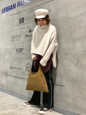 「RODE SKO（ロデスコ）のアイテム（スリッポン）」を使った、asamiさん（レディース・164cm・30代）の秋コーディネート