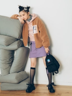 「repipi armario（レピピ アルマリオ）のアイテム（パーカー）」を使った、repipi_armarioさん（レディース・163cm）の冬コーディネート