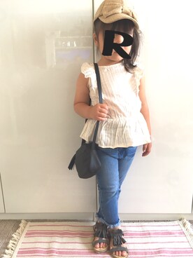 「petit main（プティマイン）のリボン付きキャップ（キャップ、イエロー系）」を使った、RiiiiijuuuunnnAさん（キッズ・90cm）の春コーディネート