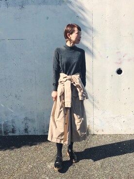 「suzuki takayuki（スズキタカユキ）のアイテム（风衣、ベージュ系）」を使った、下島麻子さん（レディース・159cm）の春コーディネート