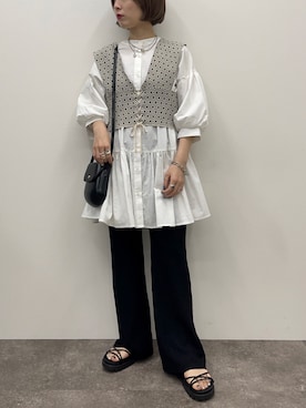 「apres jour mignon（アプレジュールミニョン）のアイテム（サンダル）」を使った、52tanさん（レディース・154cm）の春コーディネート