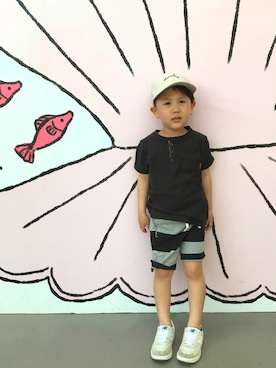 「アイテム（シューズ）」を使った、なっちゃんさん（キッズ・100cm）の春コーディネート