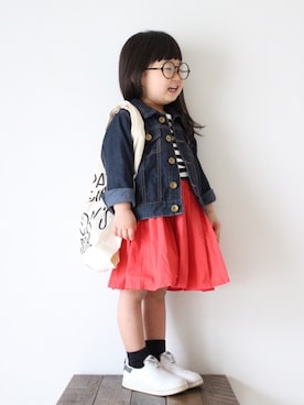 「アイテム（デニムジャケット）」を使った、teiccoさん（キッズ・90cm）の春コーディネート