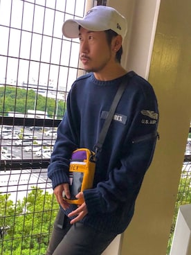 「AVIREX（アヴィレックス）のAVIREX/アヴィレックス/ 長袖 クルーネック コットンニット/ L/S CREW NECK COTTON KNIT（ニット/セーター、ブルー系）」を使った、Kouki Niimiさん（メンズ・161cm）の秋コーディネート