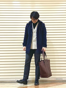 「TAKA-Q（タカキュー）のアイテム（トートバッグ）」を使った、jaepil leeさん（メンズ・175cm）の冬コーディネート