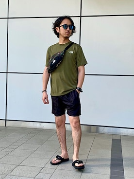 「THE NORTH FACE（ザノースフェイス）の【THE NORTH FACE / ザ ノースフェイス】 S/S GRAPHIC CAMP TEE（Tシャツ/カットソー、グリーン系）」を使った、RYOさん（メンズ・175cm）の夏コーディネート