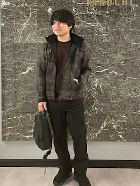 「TAKEO KIKUCHI（タケオキクチ）のアイテム（ボディバッグ/ウエストポーチ）」を使った、TAKEO KIKUCHIさん（メンズ・165cm）の秋コーディネート