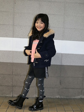 「JENNI love（ジェニィラブ）のアイテム（シューズ）」を使った、JENNIさん（キッズ・129cm）の冬コーディネート