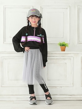 「JENNI love（ジェニィラブ）のアイテム（シューズ）」を使った、JENNIさん（キッズ・124cm）の秋コーディネート