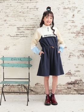 「JENNI love（ジェニィラブ）のアイテム（シューズ）」を使った、JENNIさん（キッズ・151cm）の冬コーディネート