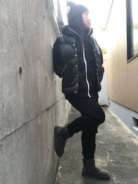 「アイテム（ダウンベスト）」を使った、髪ボサ子さん（レディース・145cm）の冬コーディネート