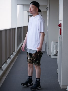 「BEAUTY&YOUTH UNITED ARROWS（ビューティーアンドユースユナイテッドアローズ）のBY サイドスリット ワイド ハーフスリーブ カットソー（Tシャツ/カットソー、ホワイト系）」を使った、KDFWさん（メンズ・173cm）の夏コーディネート