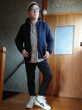 「HOLLYWOOD RANCH MARKET（ハリウッドランチマーケット）のアイテム（パーカー）」を使った、和也さん（メンズ・160cm）の冬コーディネート
