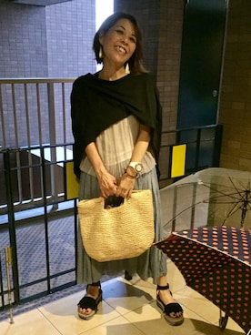「アイテム（ポンチョ）」を使った、Megumi Hiroeさん（レディース・148cm・40代）の秋コーディネート