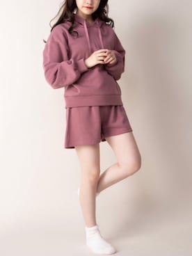 「アイテム（ルームウェア）」を使った、mysaliinaさん（レディース・158cm）の秋コーディネート
