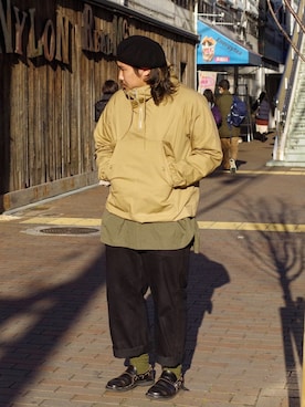 「DECHO（デコー）のアイテム（ハンチング/ベレー帽、ブラック系）」を使った、Ricky さん（メンズ・173cm）の冬コーディネート
