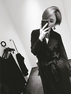 「アイテム（ジャケット/アウター）」を使った、Makoto Leeさん（レディース・203cm）の春コーディネート