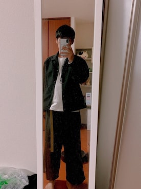 「WOmB（ウーム）のアイテム」を使った、健太郎さん（メンズ・166cm）の秋コーディネート