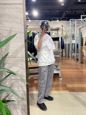 「NEW ERA（ニューエラ）のアイテム（キャップ）」を使った、秦翔平さん（メンズ・180cm）の春コーディネート