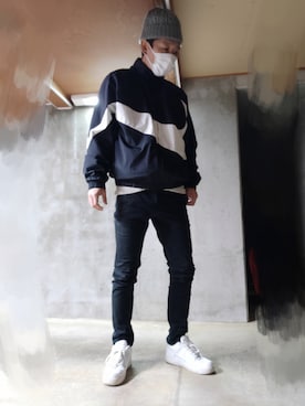 「NIKE（ナイキ）のアイテム（ブルゾン）」を使った、nakamuuuさん（メンズ・180cm・30代）の冬コーディネート