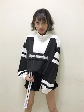 「RASVOA（ラスボア）のアイテム」を使った、RASVOA STAFFさん（レディース・160cm）の冬コーディネート
