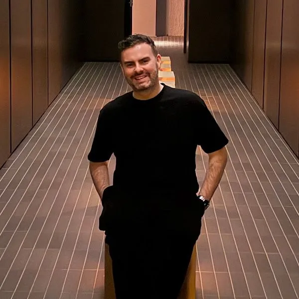 Robbie McLachlan'ın profilini görüntüleme