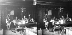 A felvétel 1900 előtt készült., 1900, SZTFH Földtani Szolgálatának gyűjteménye, Eötvös Loránd, sztereófotó, asztal, olvasás, pipa, óra, tűzhely, mennyezeti lámpa, faburkolat, borosüveg, Fortepan #303302