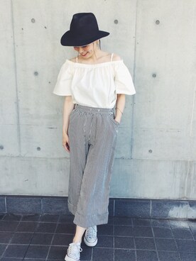 「MILKFED.（ミルクフェド）のアイテム（衬衫、ホワイト系）」を使った、下島麻子さん（レディース・159cm）の夏コーディネート