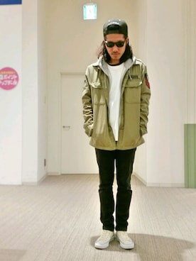 「アイテム（チノパンツ）」を使った、mr.sakuraiさん（メンズ・169cm）の冬コーディネート