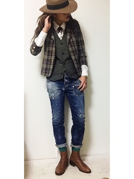 「アイテム（ネクタイ）」を使った、Kotomi Minagawaさん（レディース・169cm・20代）の冬コーディネート