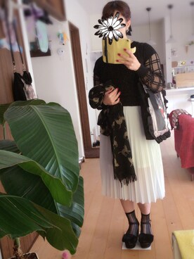 「HYSTERIC GLAMOUR（ヒステリックグラマー）のアイテム（ストール/ショール）」を使った、kyoco*さん（レディース・162cm）の秋コーディネート
