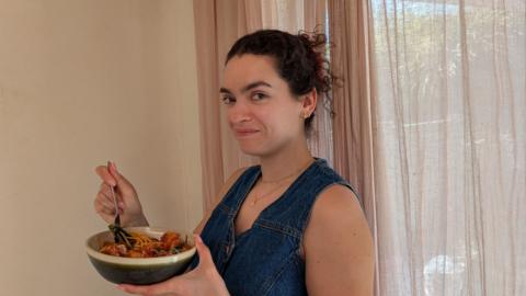 Laura Wingrove enjoying a 15-minute meal 