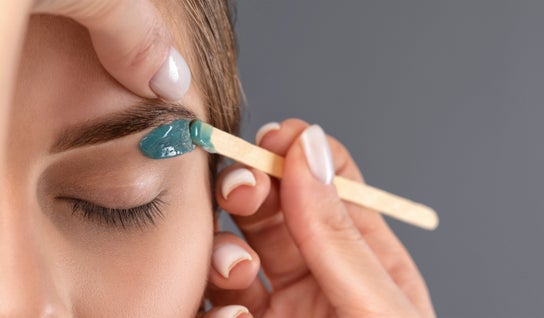 Foto de Cejas y pestañas para WorlaCreations LLC