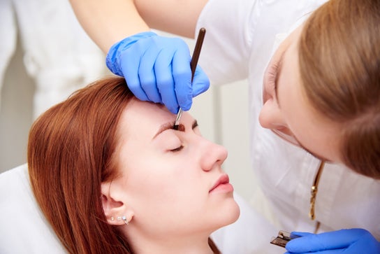 Afbeelding Brow and lash bar voor Microblading, Feathering, Eyebrow Tattoo, Eyeliner Tattoo, Lip Tattoo & Saline Removal By Eye Art Studio