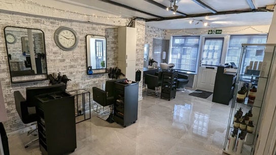 Joanne Louise Hair And Beauty