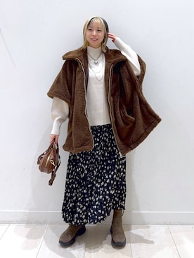 「アイテム（ポンチョ）」を使った、Miyaさん（レディース・152cm・30代）の秋コーディネート