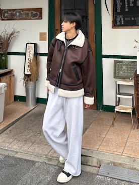 「アイテム（ムートンコート）」を使った、Harutoさん（メンズ・180cm・20代）の冬コーディネート
