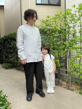 「アイテム（スニーカー）」を使った、しんぱぱさん（メンズ・100cm）の春コーディネート