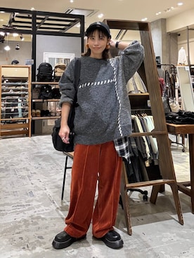 「niko and...（ニコアンド）の2WAYラビットベロアパンツ（その他パンツ）」を使った、RENAさん（レディース・153cm）の冬コーディネート