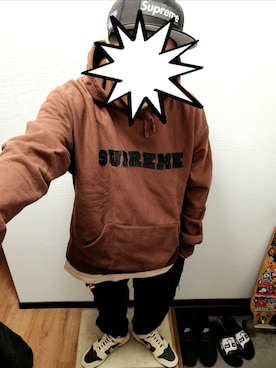 「Supreme （シュプリーム）の World Famous Box Logo NEW ERA（キャップ、ブラック系）」を使った、きのっぴさん（メンズ・180cm）の秋コーディネート
