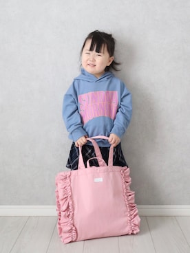 「アイテム（パーカー）」を使った、teiccoさん（キッズ・130cm）の冬コーディネート