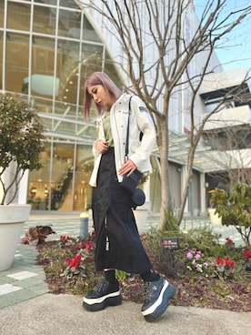「AVIREX（アヴィレックス）のアイテム（パスケース）」を使った、REINA Üさん（レディース・163cm）の春コーディネート