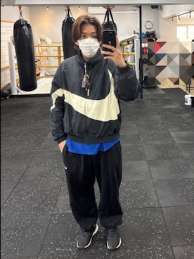 「アイテム（ナイロンジャケット）」を使った、TSUCKTさん（メンズ・170cm・30代）の秋コーディネート