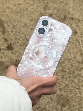 「MERCURYDUO（マーキュリーデュオ）のiPhone17 ケース iPhone16 iPhone15 iPhone14 iPhone13 マーキュリーデュオ 「MagSafe対応クリア背面/シェル」（スマホケース/カバー、ピンク系）」を使った、mfactoryさん（メンズ・175cm）の春コーディネート