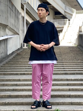 「RAGEBLUE（レイジブルー）のジョーゼットサイドジップスリットTシャツ（Tシャツ/カットソー、ブラック系）」を使った、opepeさん（メンズ・175cm）の夏コーディネート
