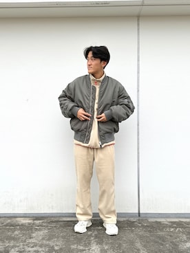 「B:MING by BEAMS（ビーミングバイビームス）のB:MING by BEAMS / フリース イージー パンツ（その他パンツ、ベージュ系）」を使った、reiさん（メンズ・182cm）の冬コーディネート